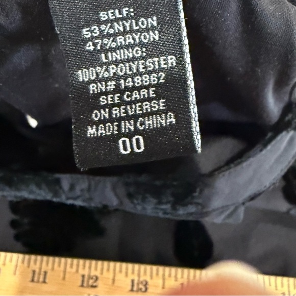 Torrid Velvet Burn Out Tank Black Floral Whimsigoth Romantic Women’s Sz 10 (00) - Picture 10 of 12